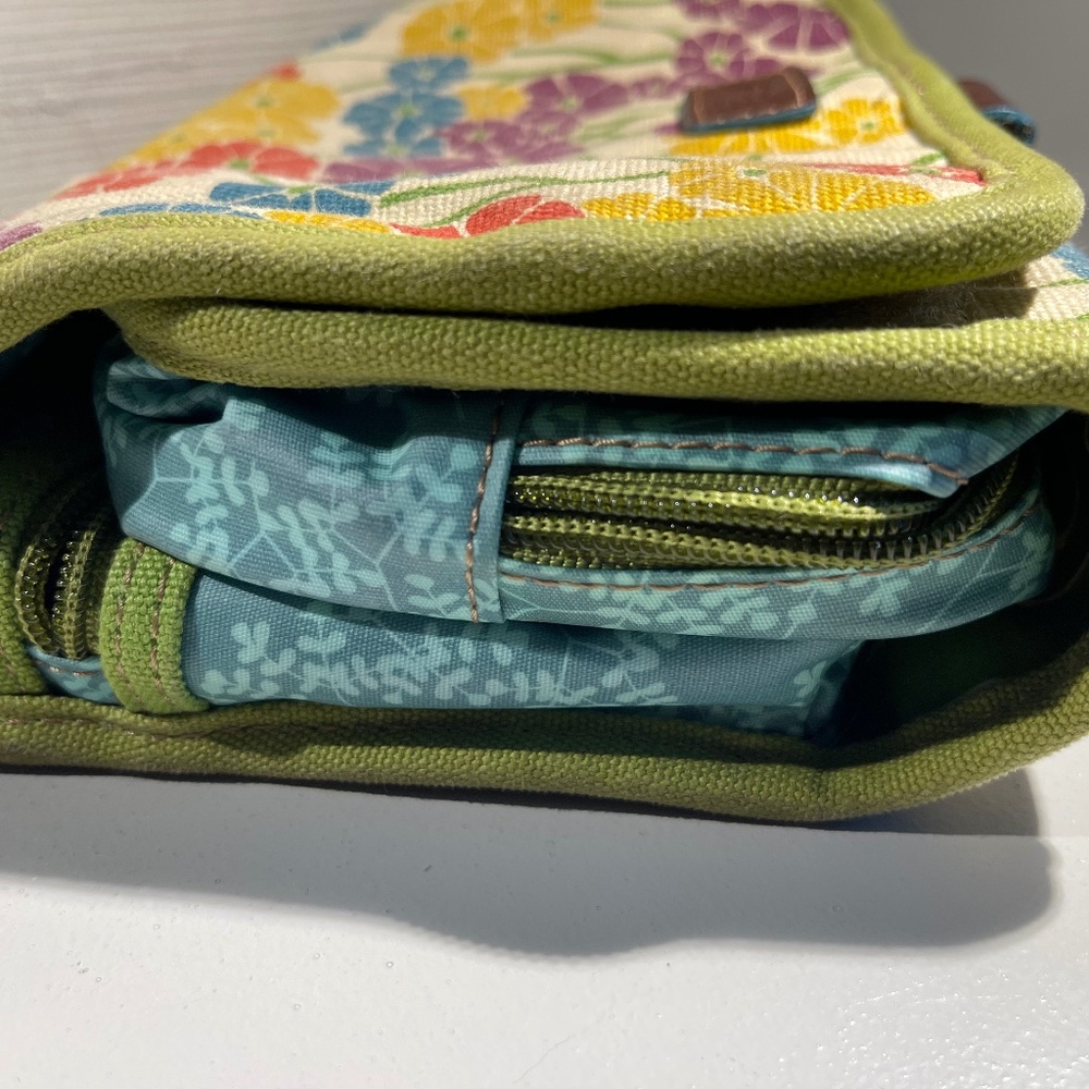 Fossil Cosmetic Bag - Picture 6 of 9